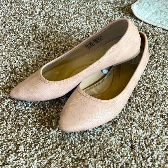 Blush Flats